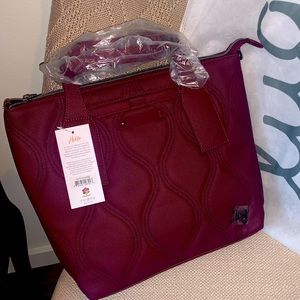 Lug Matte Luxe Alto tote - Wine - NWT